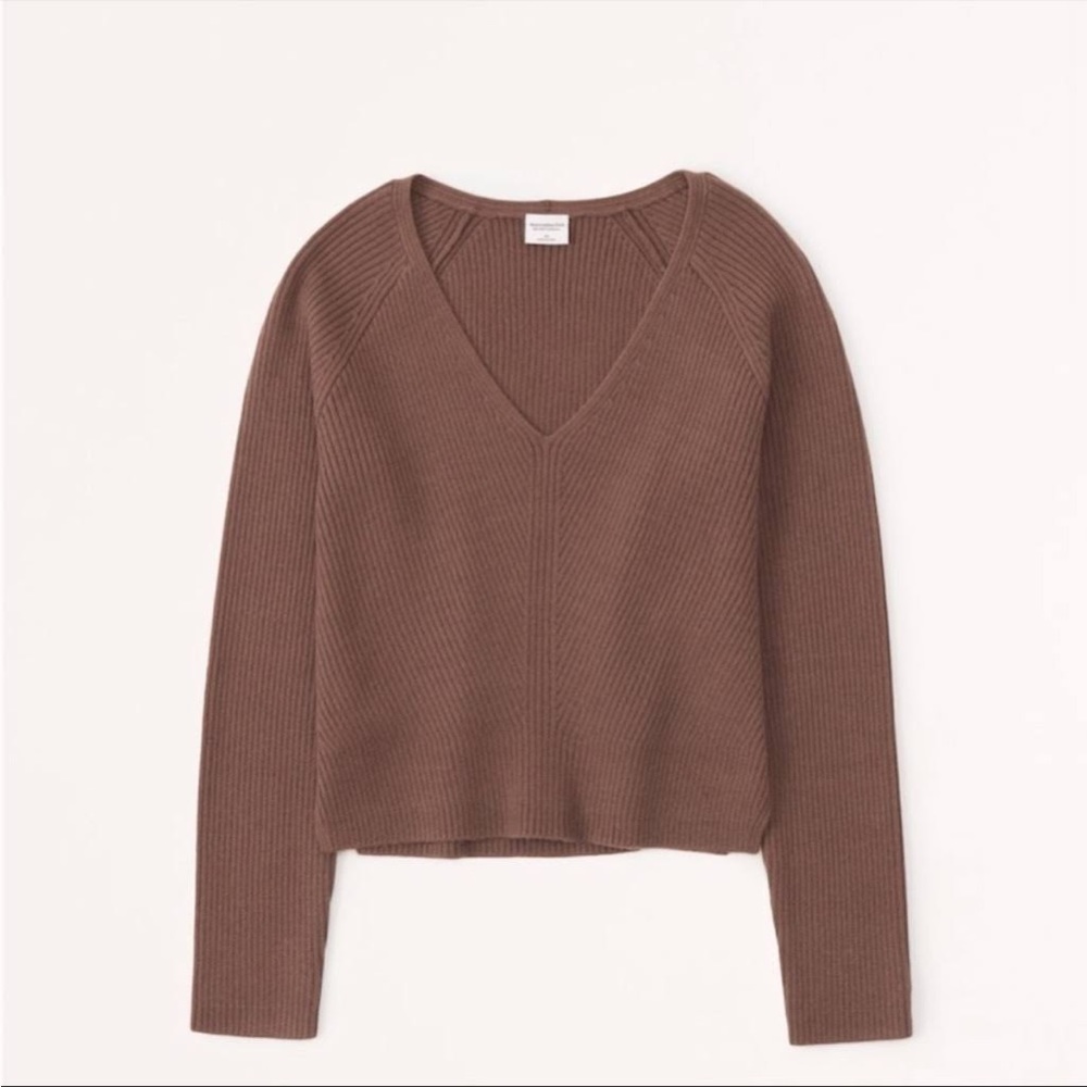 Abercrombie & Fitch Soft A&F V Neck Pullover Sweater